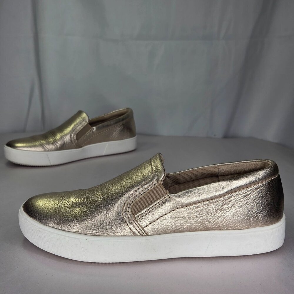 NAT Naturalizer Marianne Slip on Sneaker Shoes (Warm Silver Leather)
